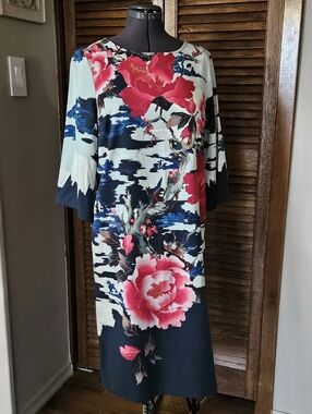 Wow! Wearable Art Tunic Dress.